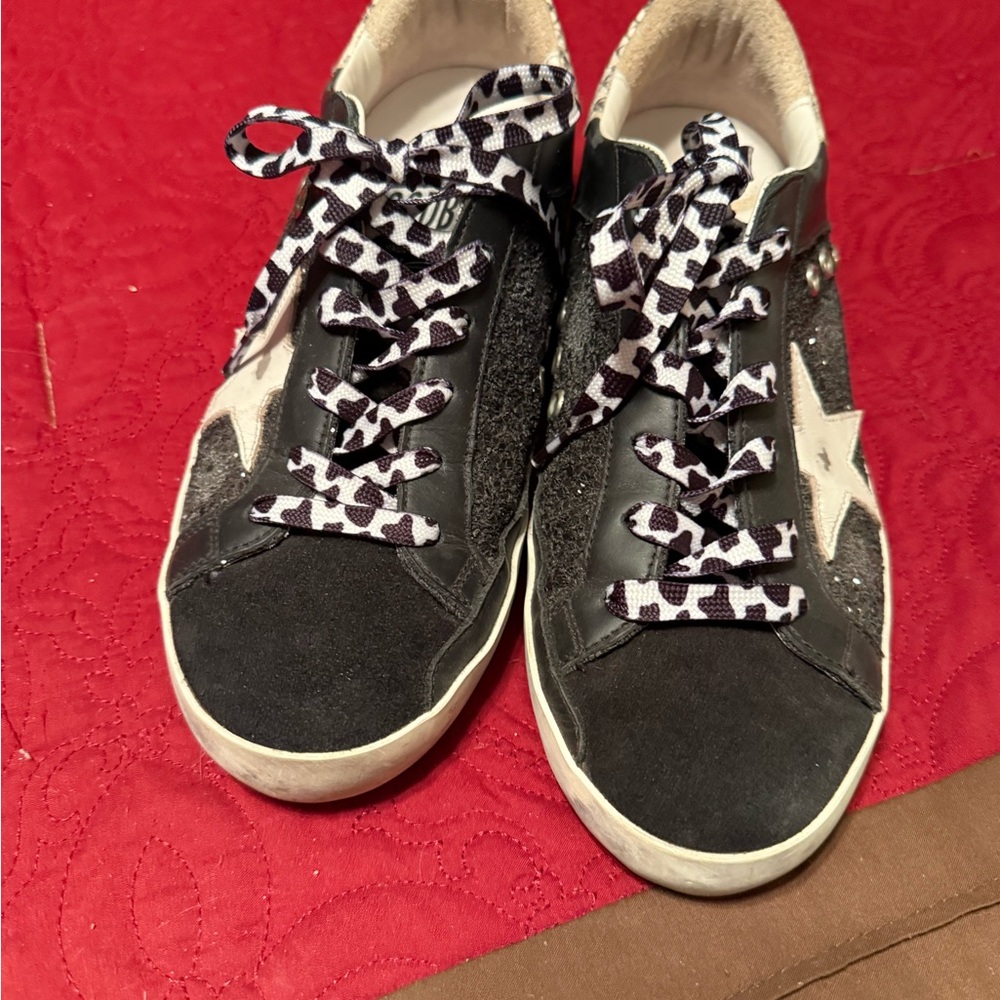 Authentic Golden Goose sneakers! Size 9